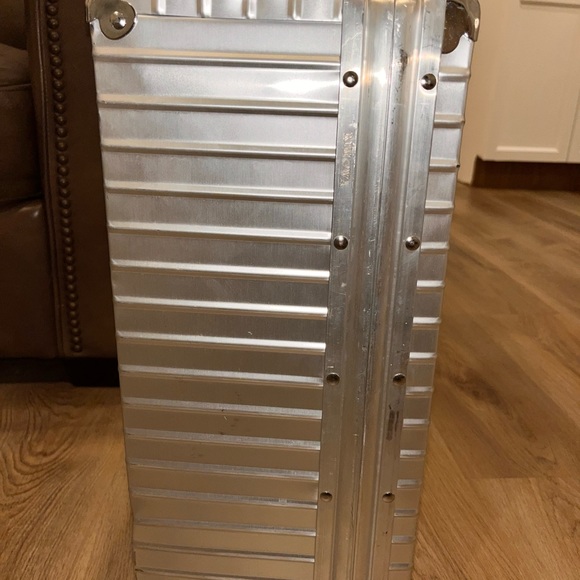 Vintage Rimowa Aluminum Travel Suitcase 1950s - Picture 6 of 10